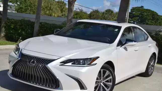 استفاده شده Lexus ES برای فروش که در السد , دوحه #7602 - 1  image 